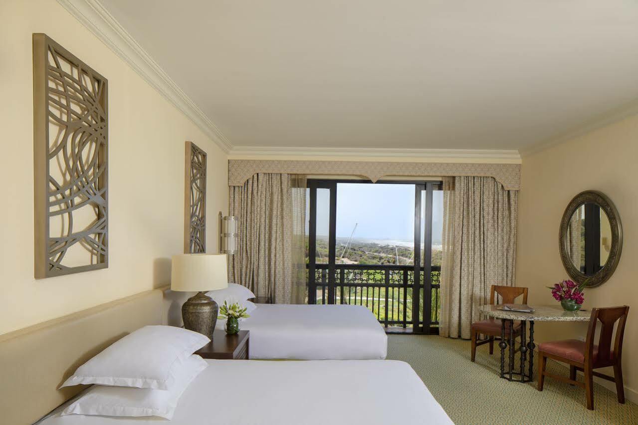 มาซากัน บีชแอนด์กอล์ฟ รีสอร์ต Hotel อเซมมัวร์ ภายนอก รูปภาพ
